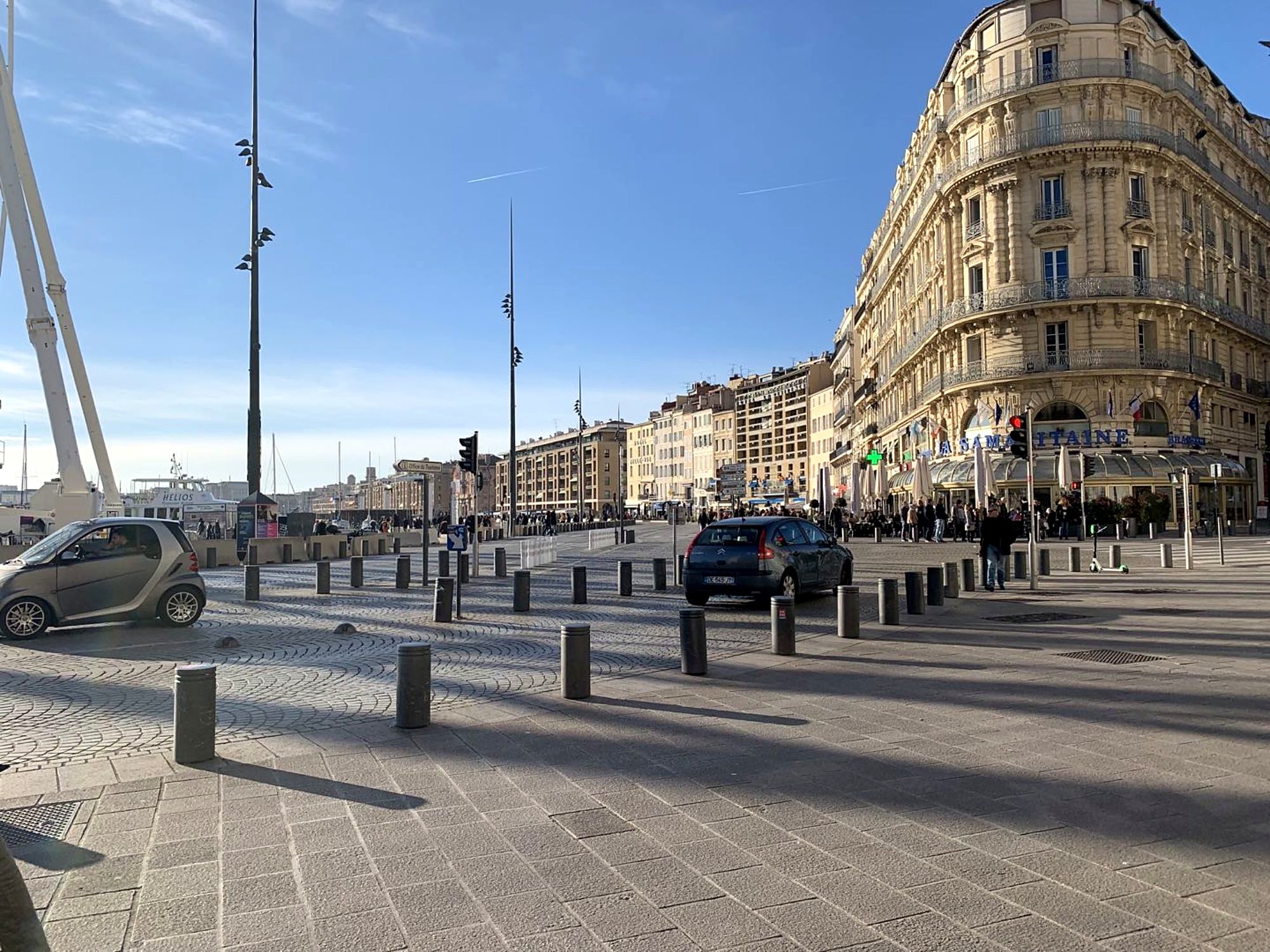Vue réelle du Vieux-Port de Marseille